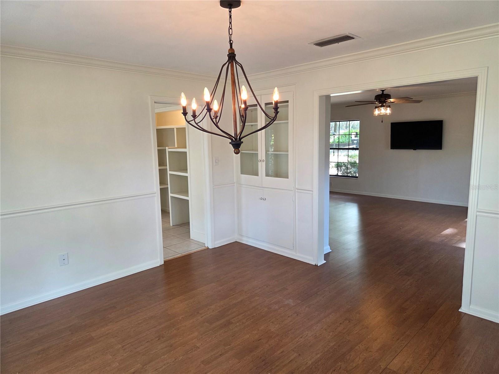 Image 37 of 58 For 2901 4th Court