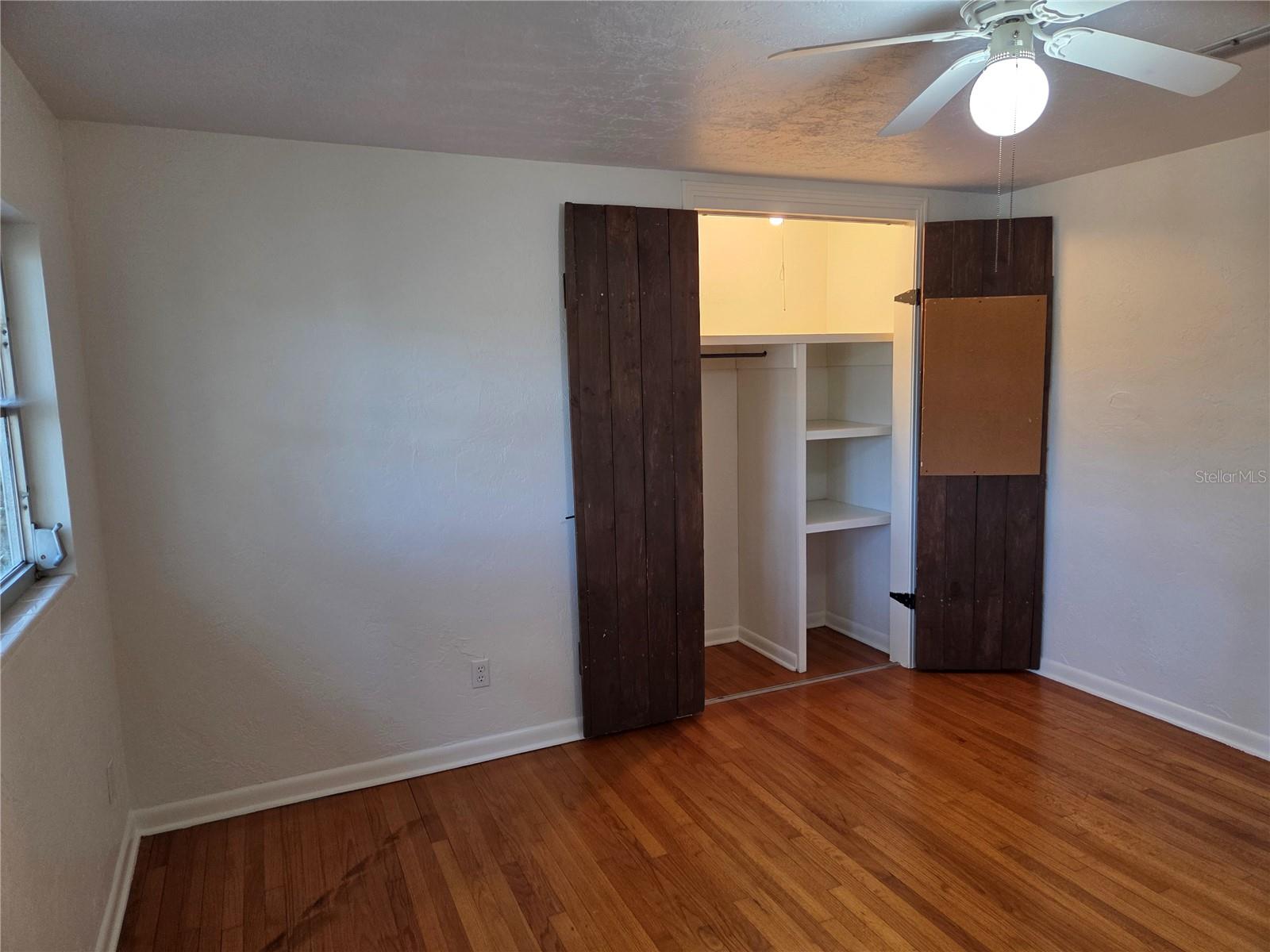 Image 54 of 58 For 2901 4th Court