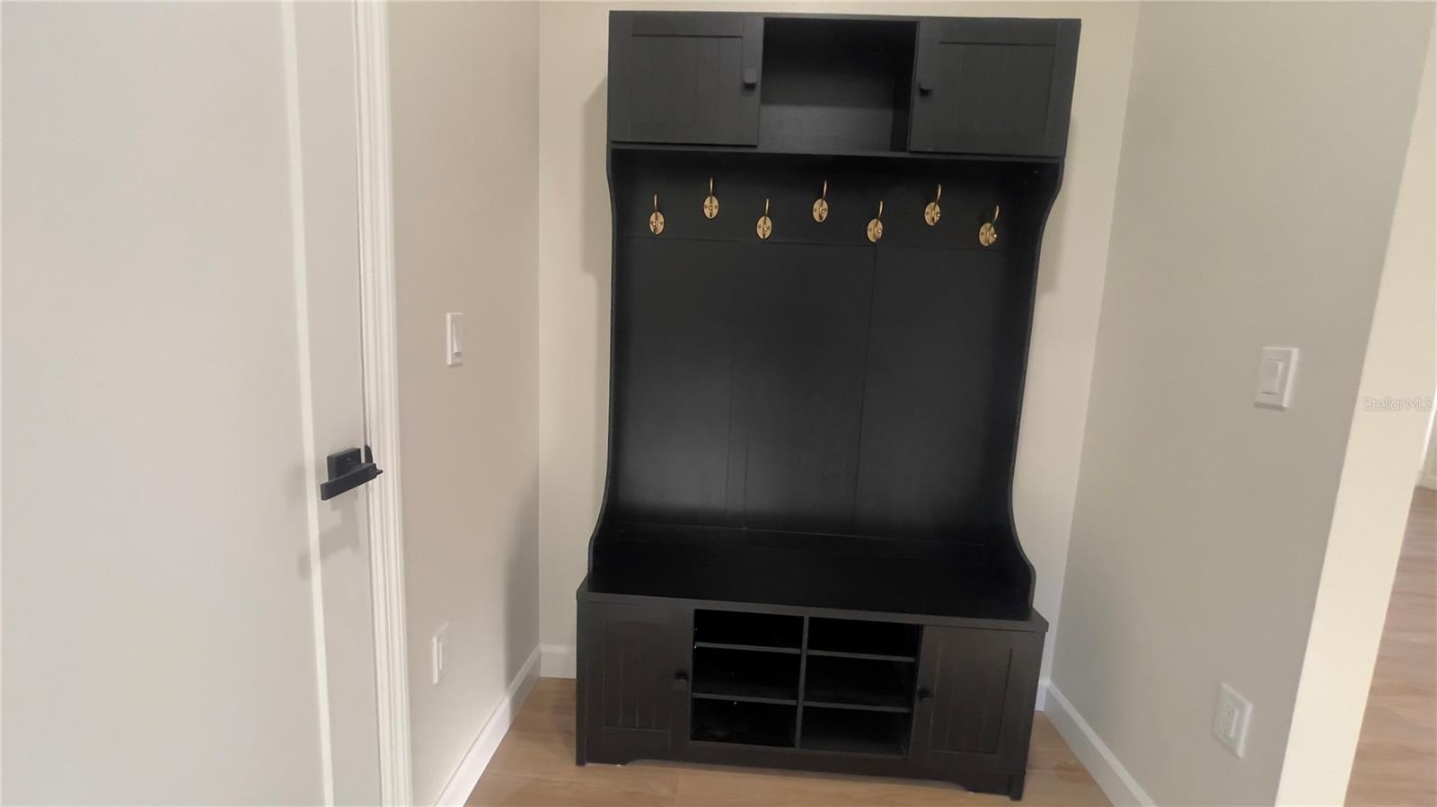 Image 19 of 46 For 11380 92nd Ct