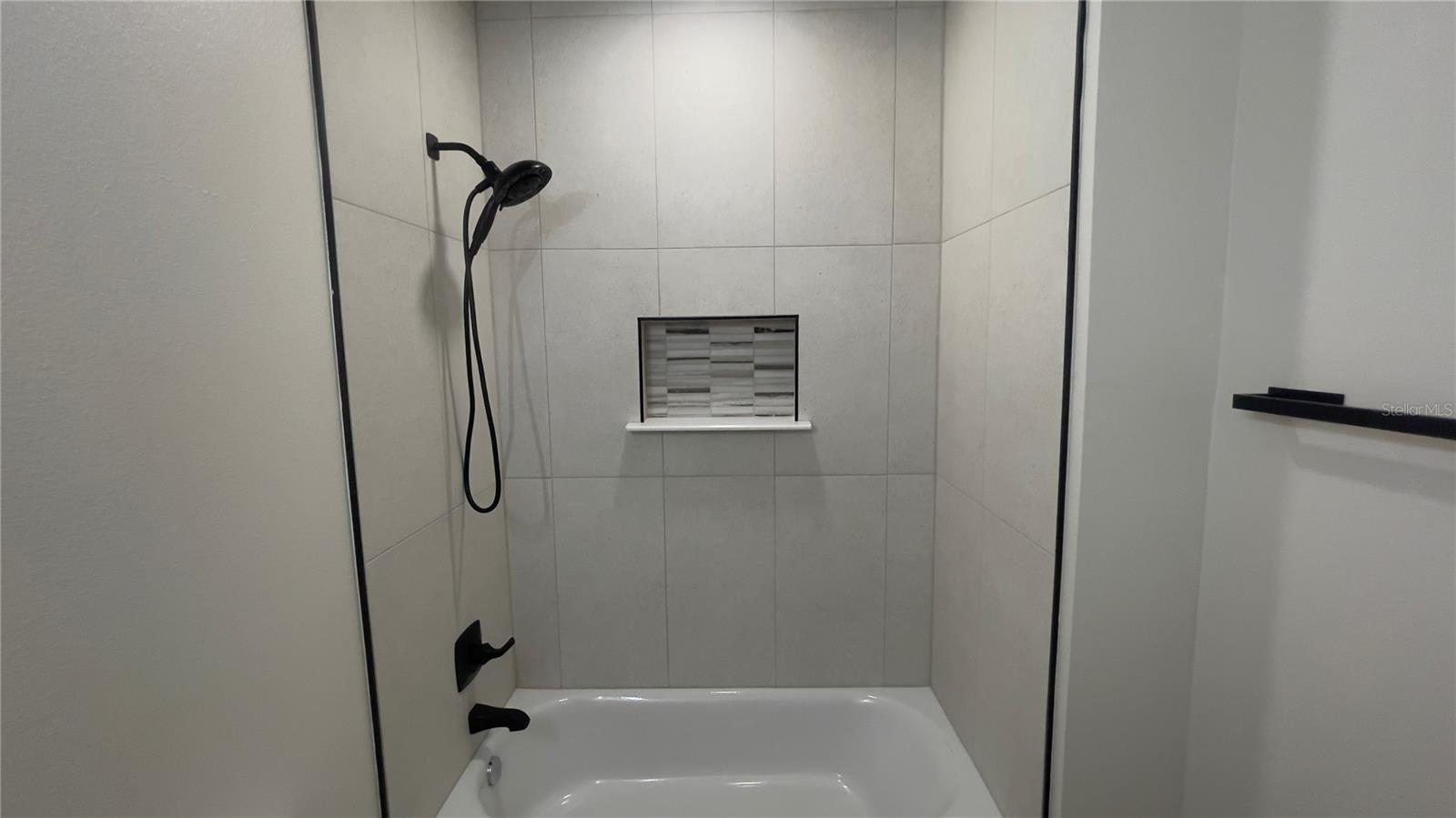 Image 35 of 46 For 11380 92nd Ct