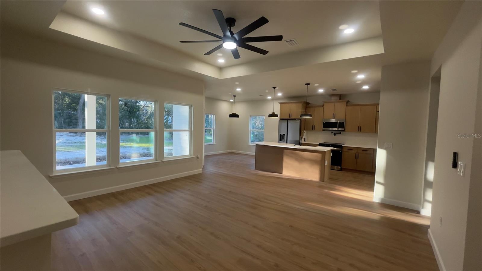 Image 5 of 46 For 11380 92nd Ct