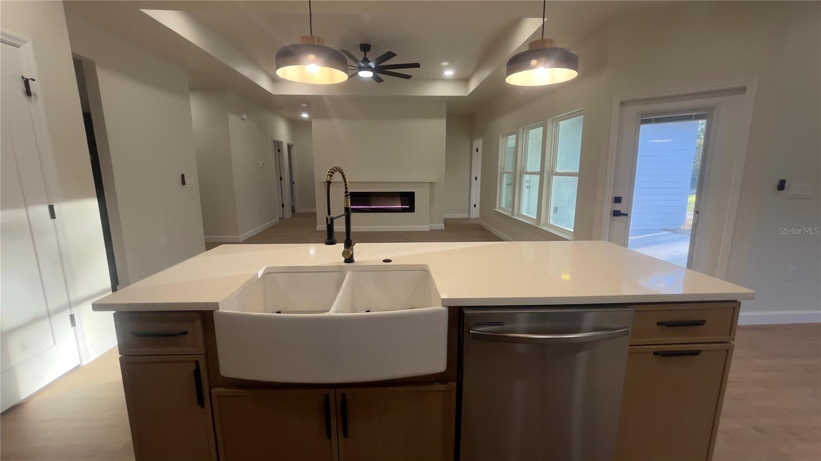 Image 9 of 46 For 11380 92nd Ct