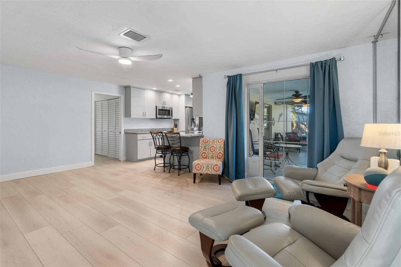 Image 15 of 41 For 603 Ruskin Road