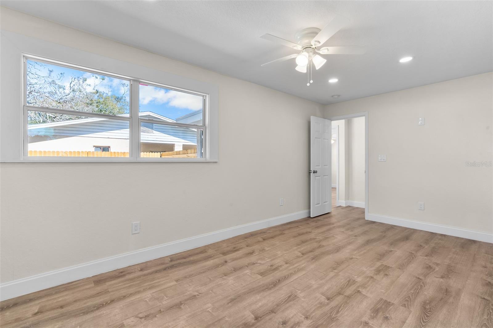 Image 12 of 32 For 1708 Martin Luther King Jr Avenue