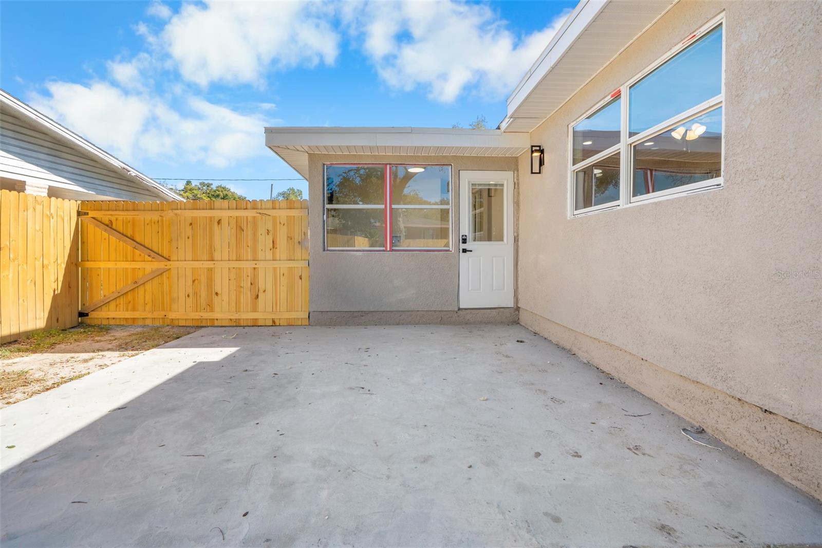 Image 23 of 32 For 1708 Martin Luther King Jr Avenue