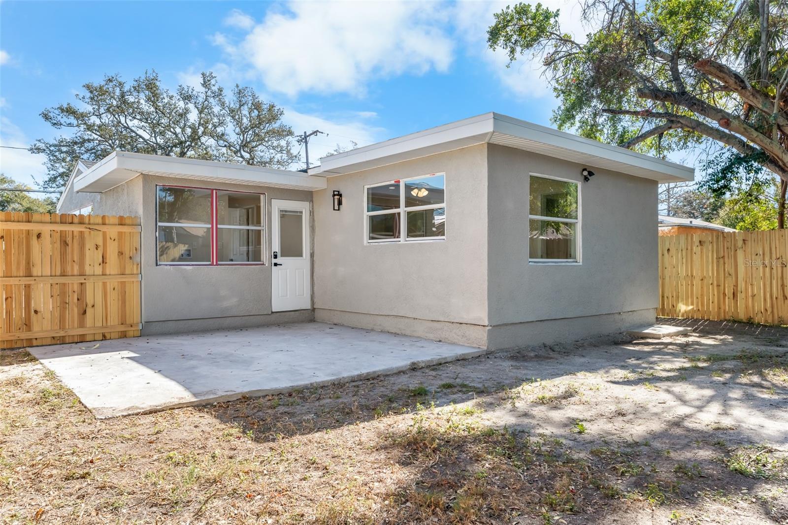 Image 24 of 32 For 1708 Martin Luther King Jr Avenue