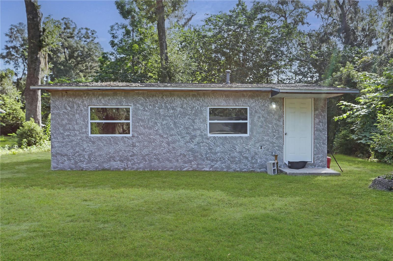 Image 2 of 9 For 2109 45th Terrace