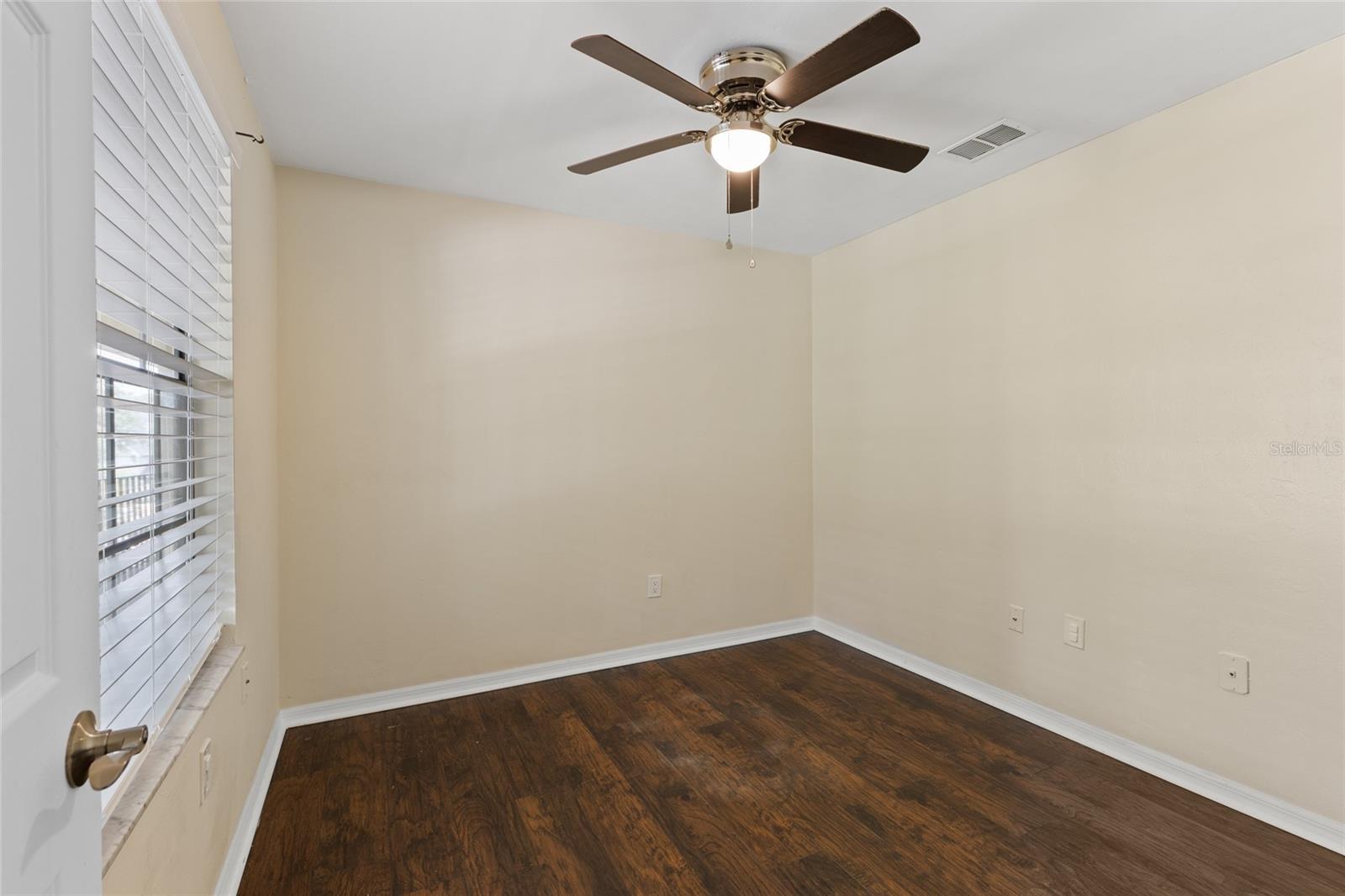 Image 23 of 40 For 6400 106th Place 20