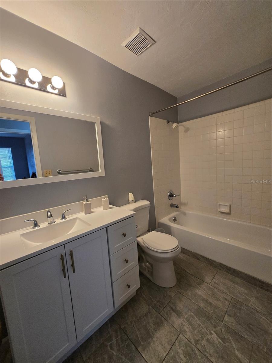 Image 17 of 28 For 6319 26th Terrace