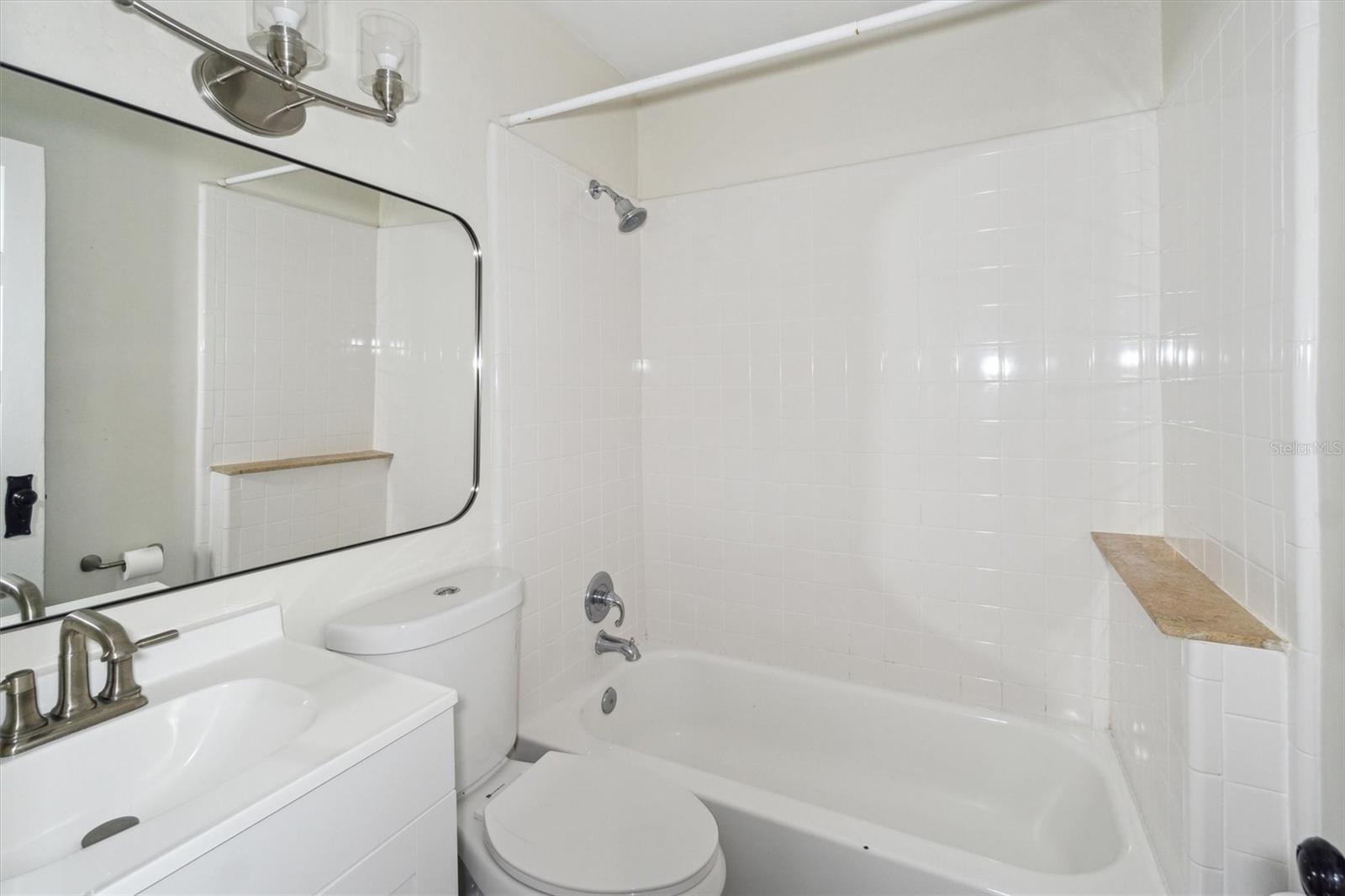 Image 30 of 48 For 2114 7th Terrace