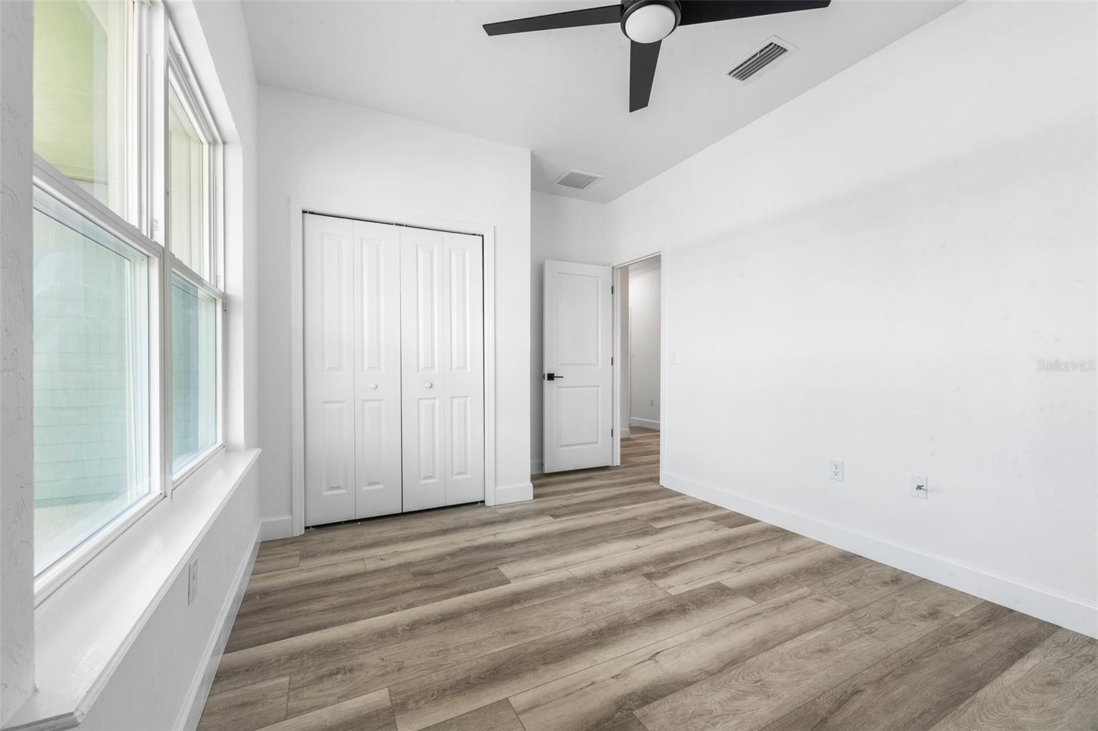 Image 12 of 24 For 6723 15th Place