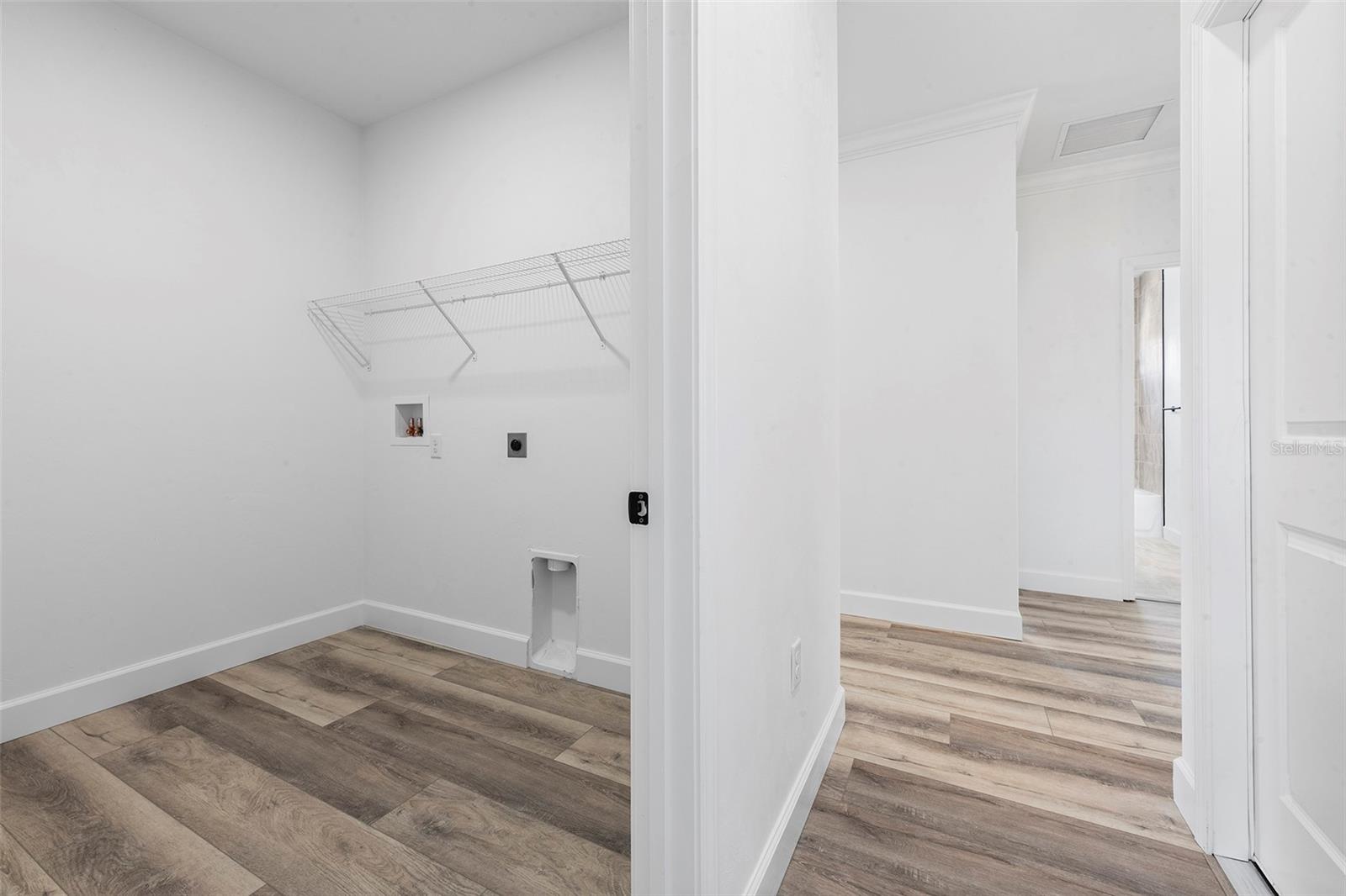 Image 14 of 24 For 6723 15th Place