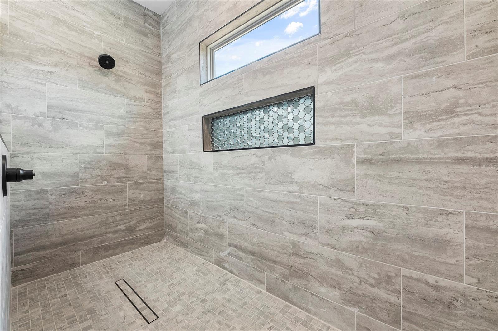 Image 19 of 24 For 6723 15th Place