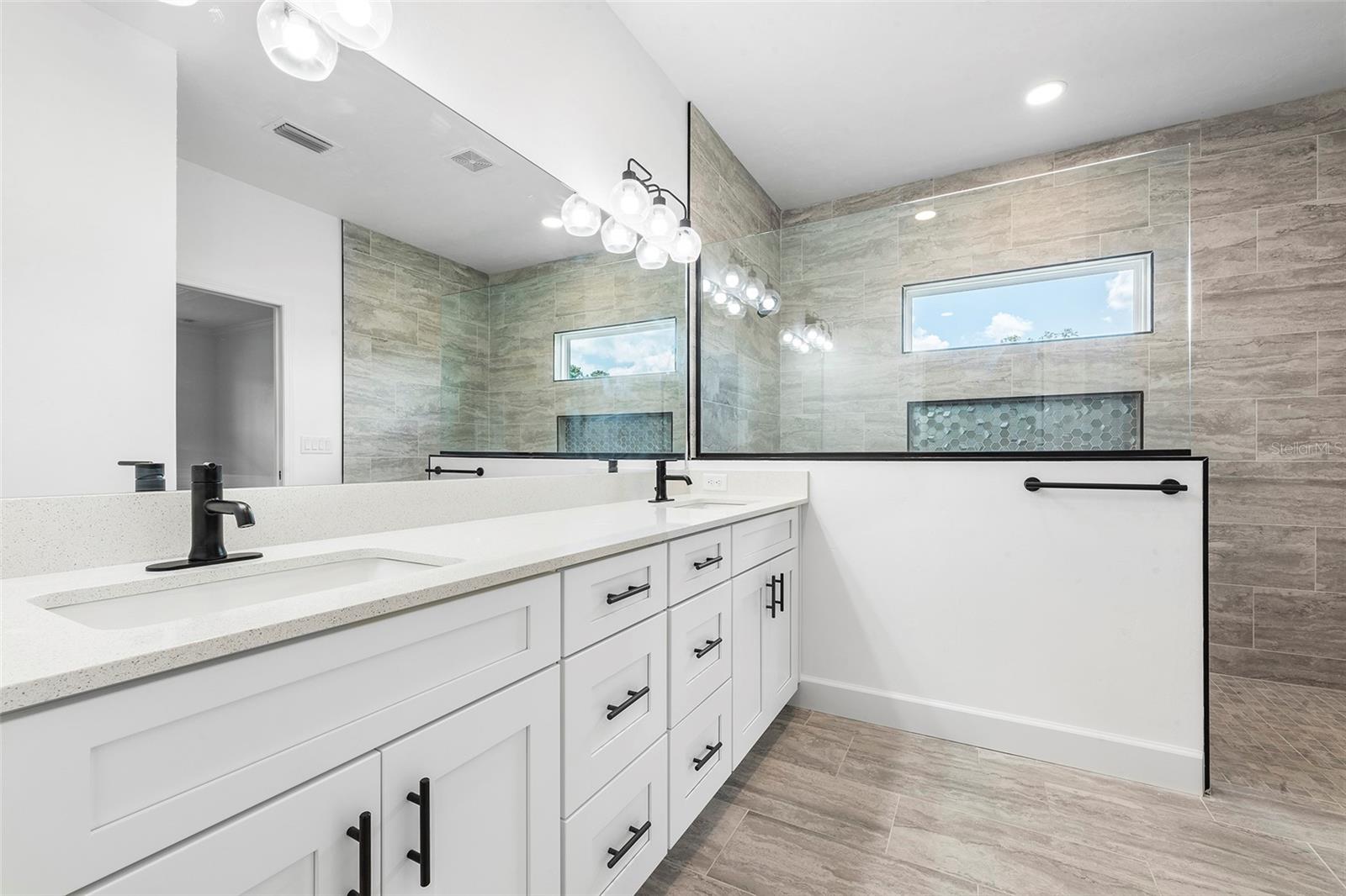 Image 21 of 24 For 6723 15th Place