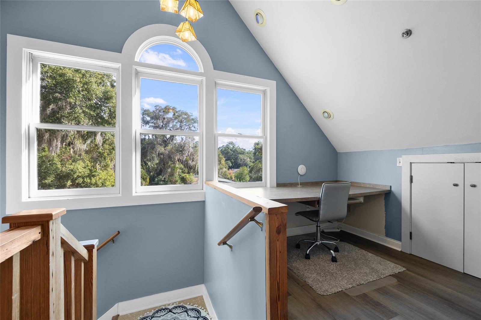 Image 19 of 52 For 221 7th Street