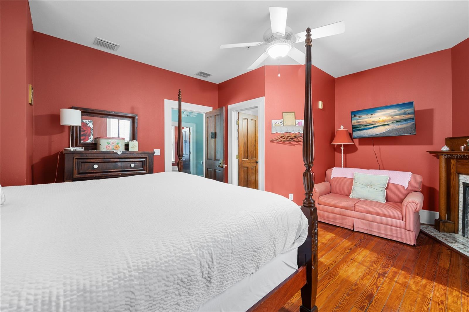 Image 30 of 83 For 205 7th Street