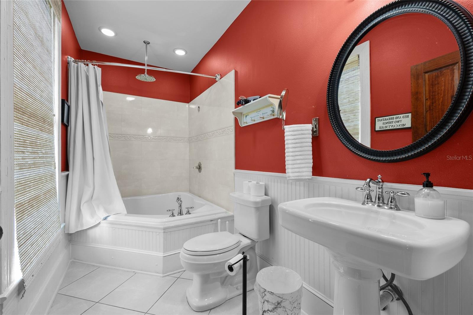 Image 32 of 83 For 205 7th Street