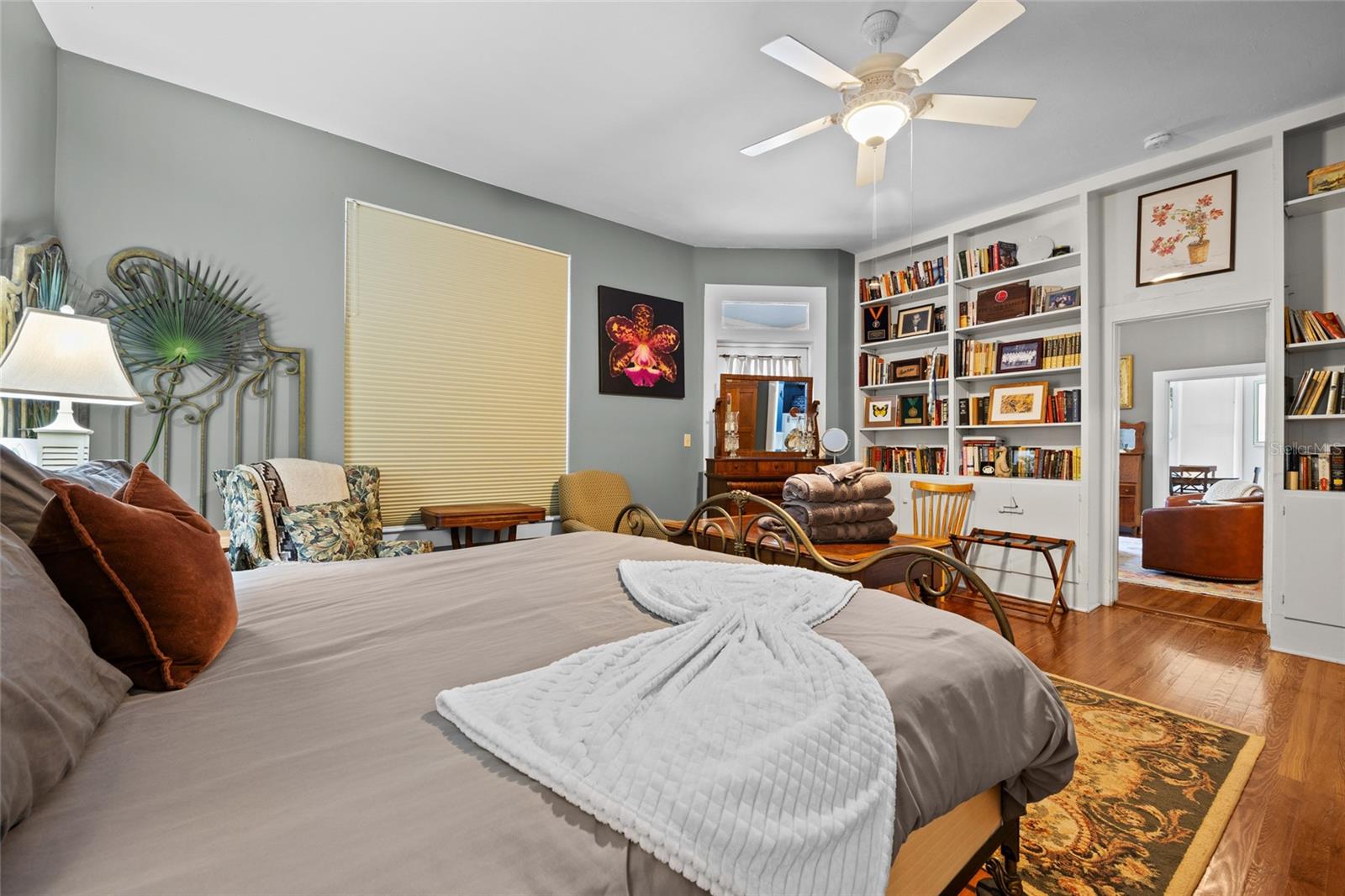 Image 34 of 83 For 205 7th Street