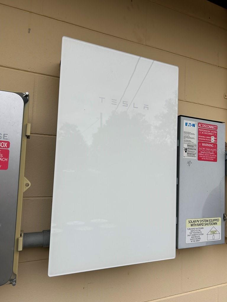 Image 39 of 51 For 8341 Oak Street