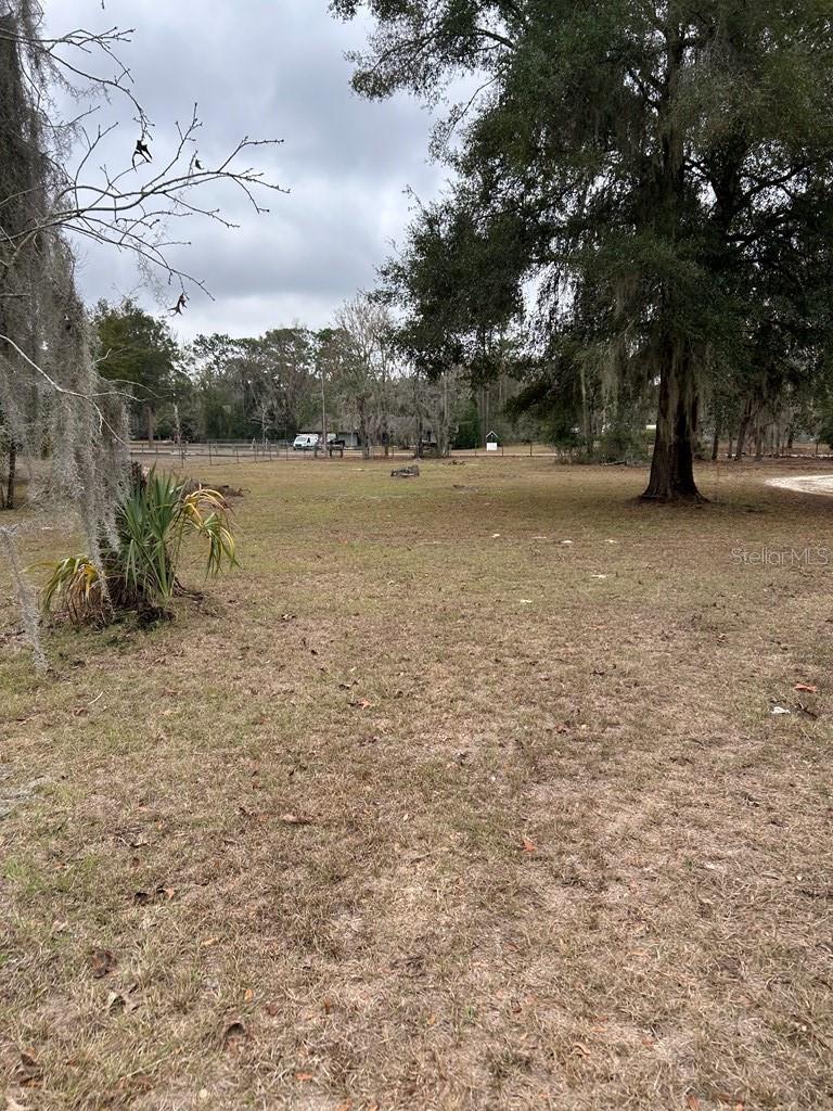 Image 41 of 51 For 8341 Oak Street