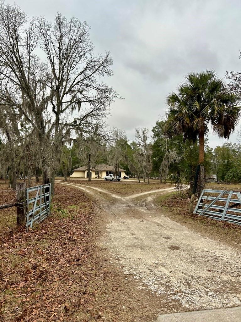 Image 50 of 51 For 8341 Oak Street