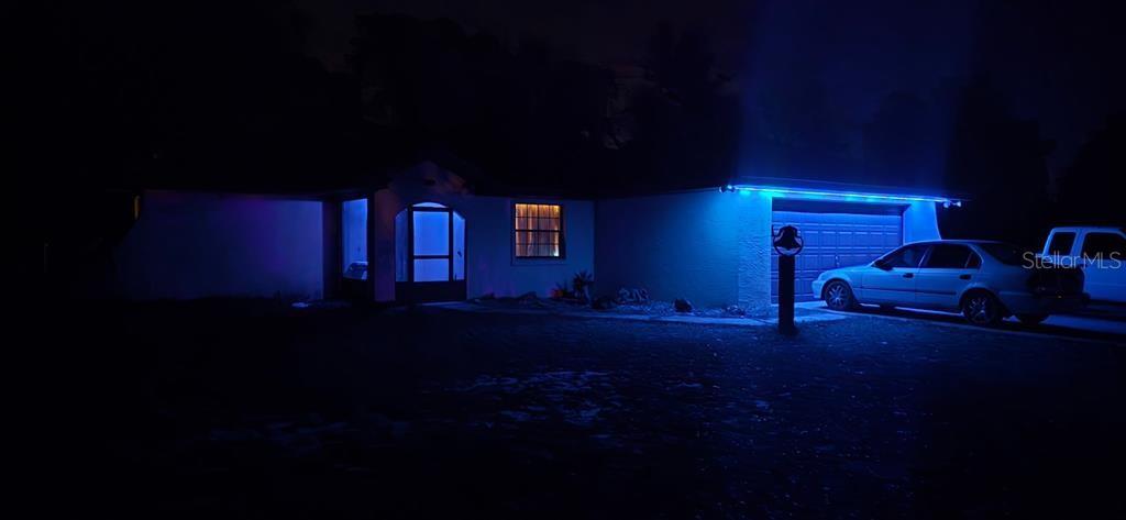 Image 7 of 51 For 8341 Oak Street