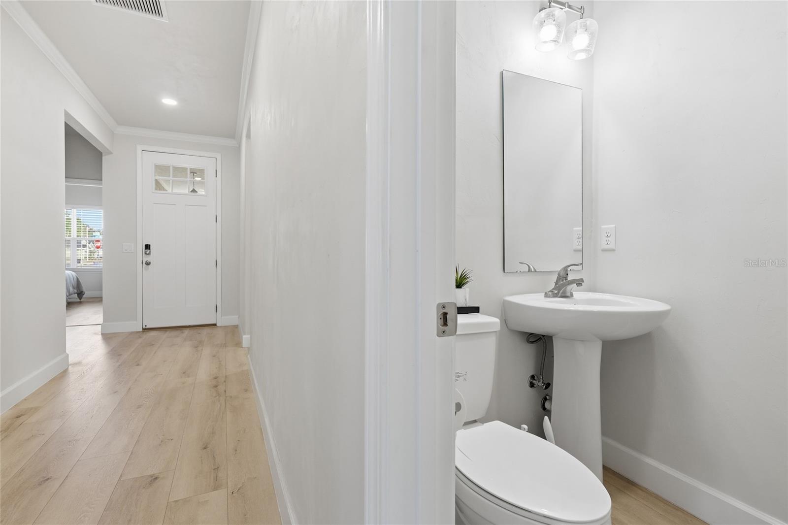 Image 22 of 30 For 1402 67th Drive