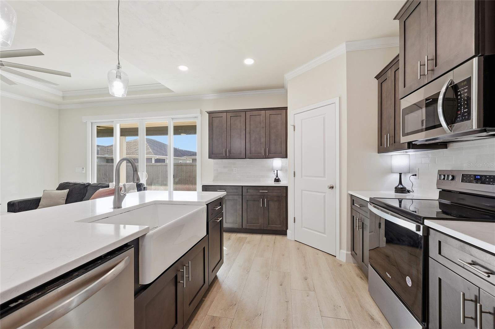 Image 4 of 30 For 1402 67th Drive