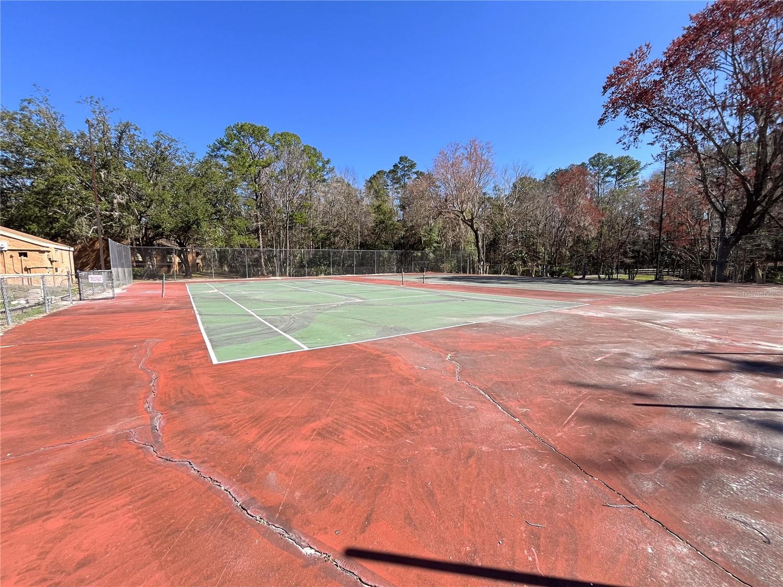 Image 27 of 32 For 1810 23rd Boulevard 219