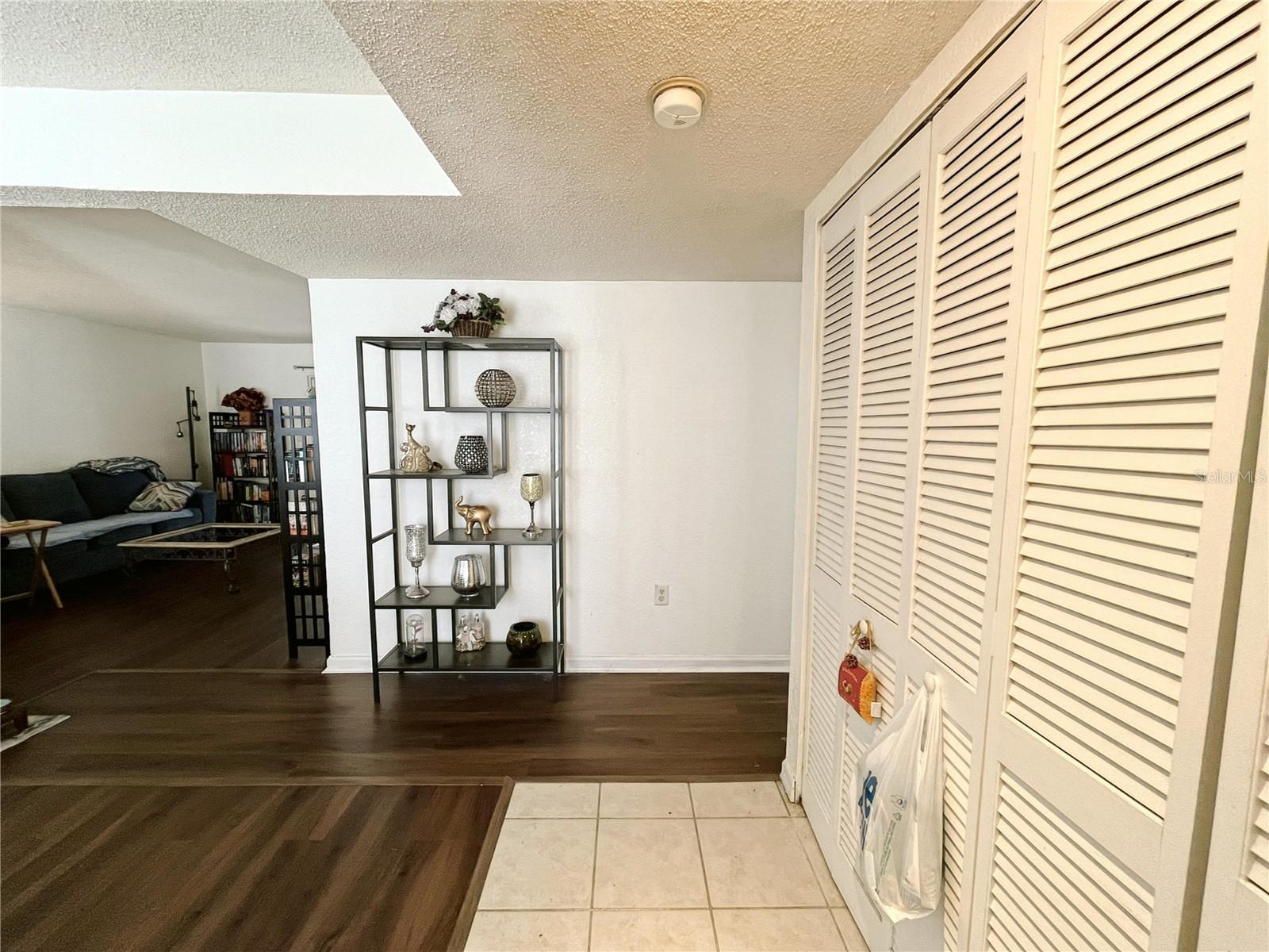 Image 4 of 32 For 1810 23rd Boulevard 219