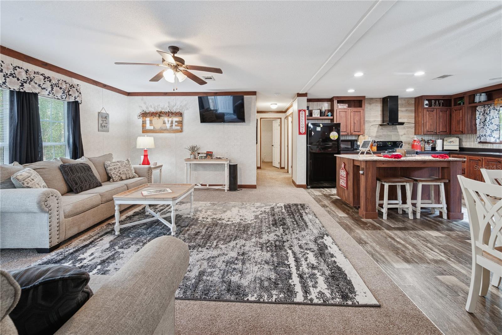 Image 10 of 33 For 11120 107th Terrace