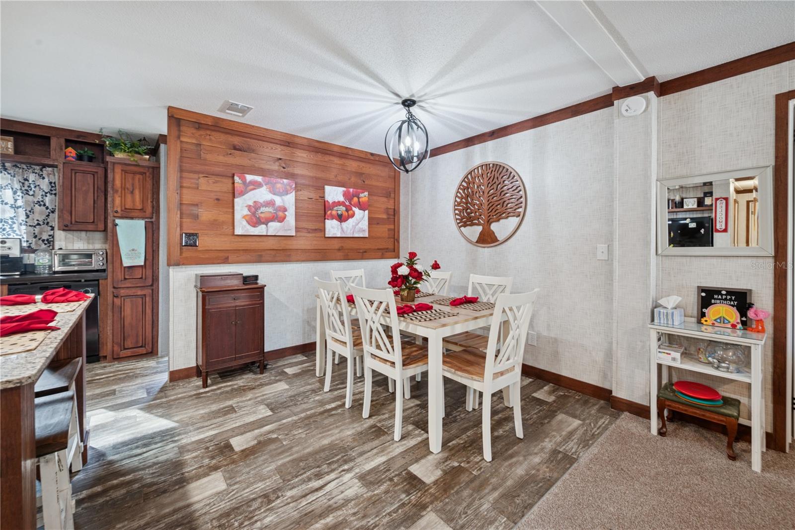 Image 12 of 33 For 11120 107th Terrace