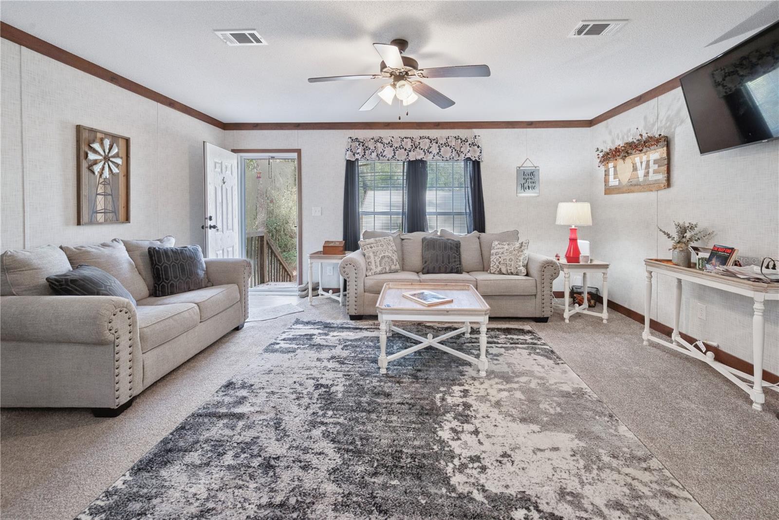 Image 8 of 33 For 11120 107th Terrace