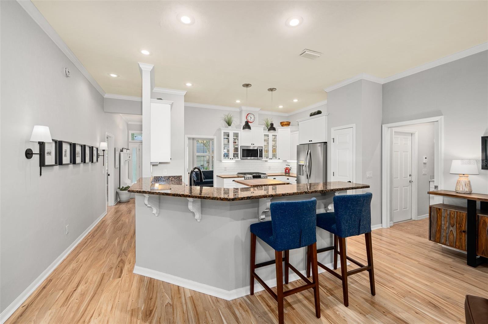 Image 11 of 37 For 6377 88th Terrace