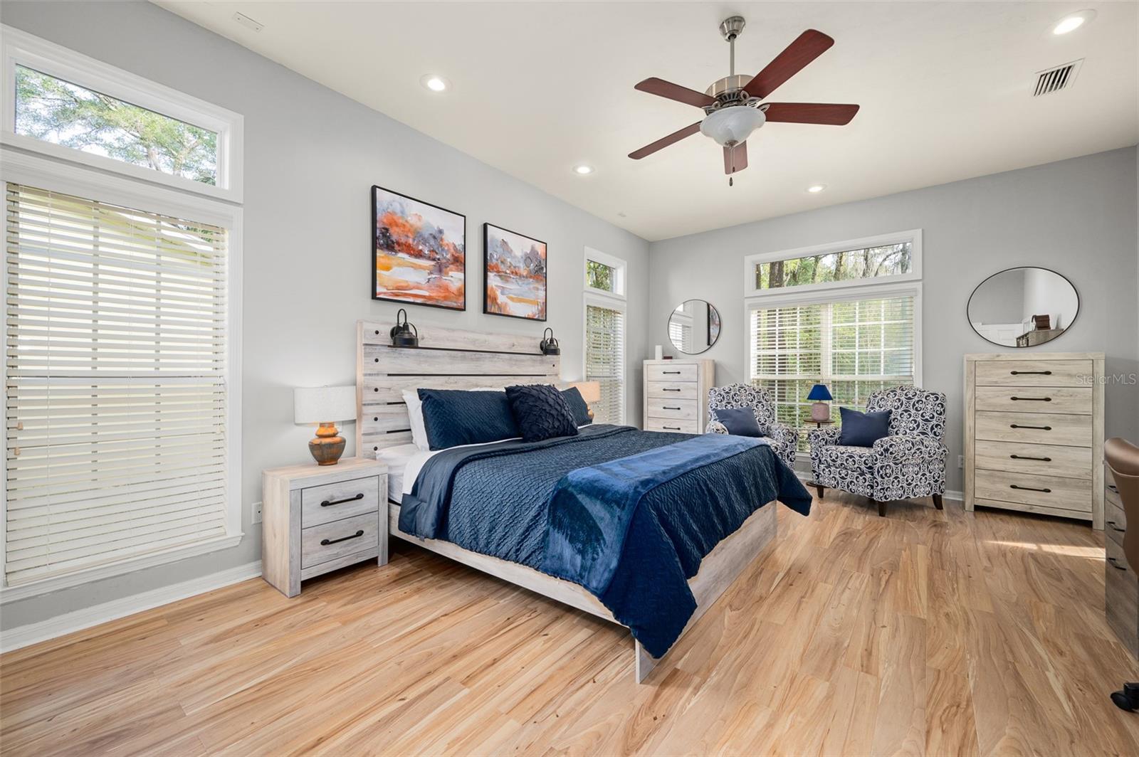 Image 16 of 37 For 6377 88th Terrace