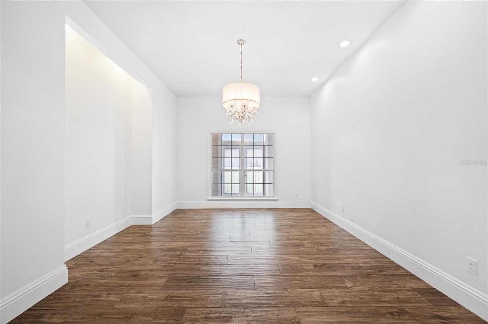 Image 7 of 46 For 9702 35th Lane