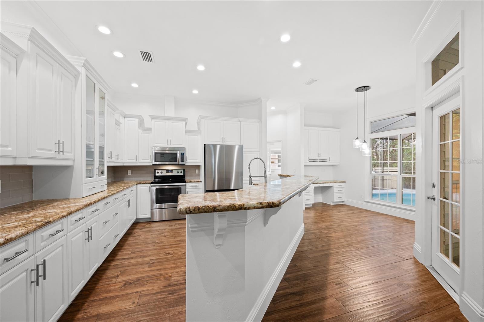 Image 9 of 46 For 9702 35th Lane