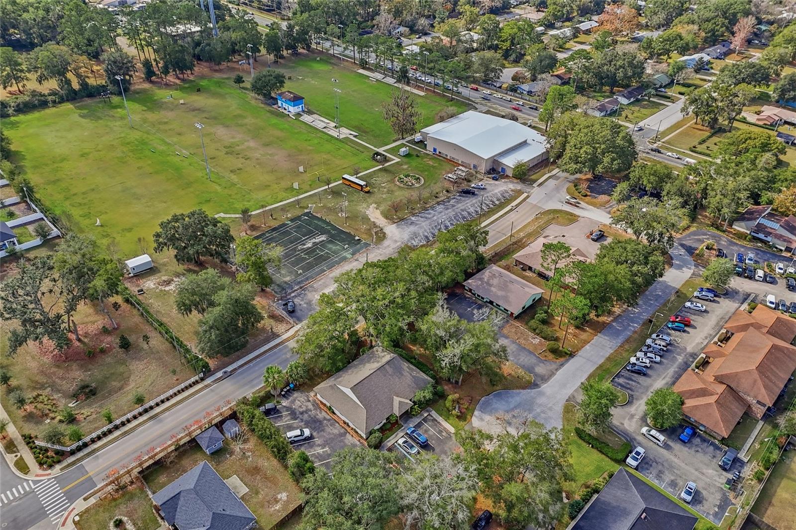 Image 21 of 23 For 4909 27th Court B
