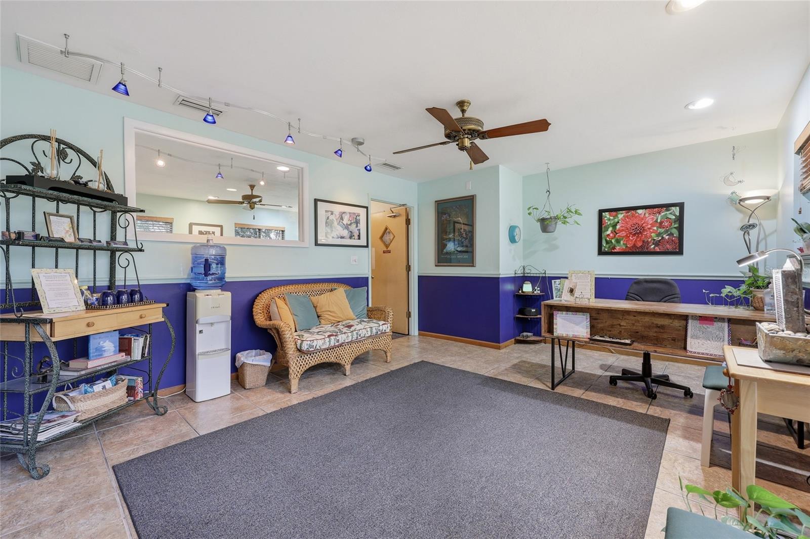 Image 3 of 23 For 4909 27th Court B