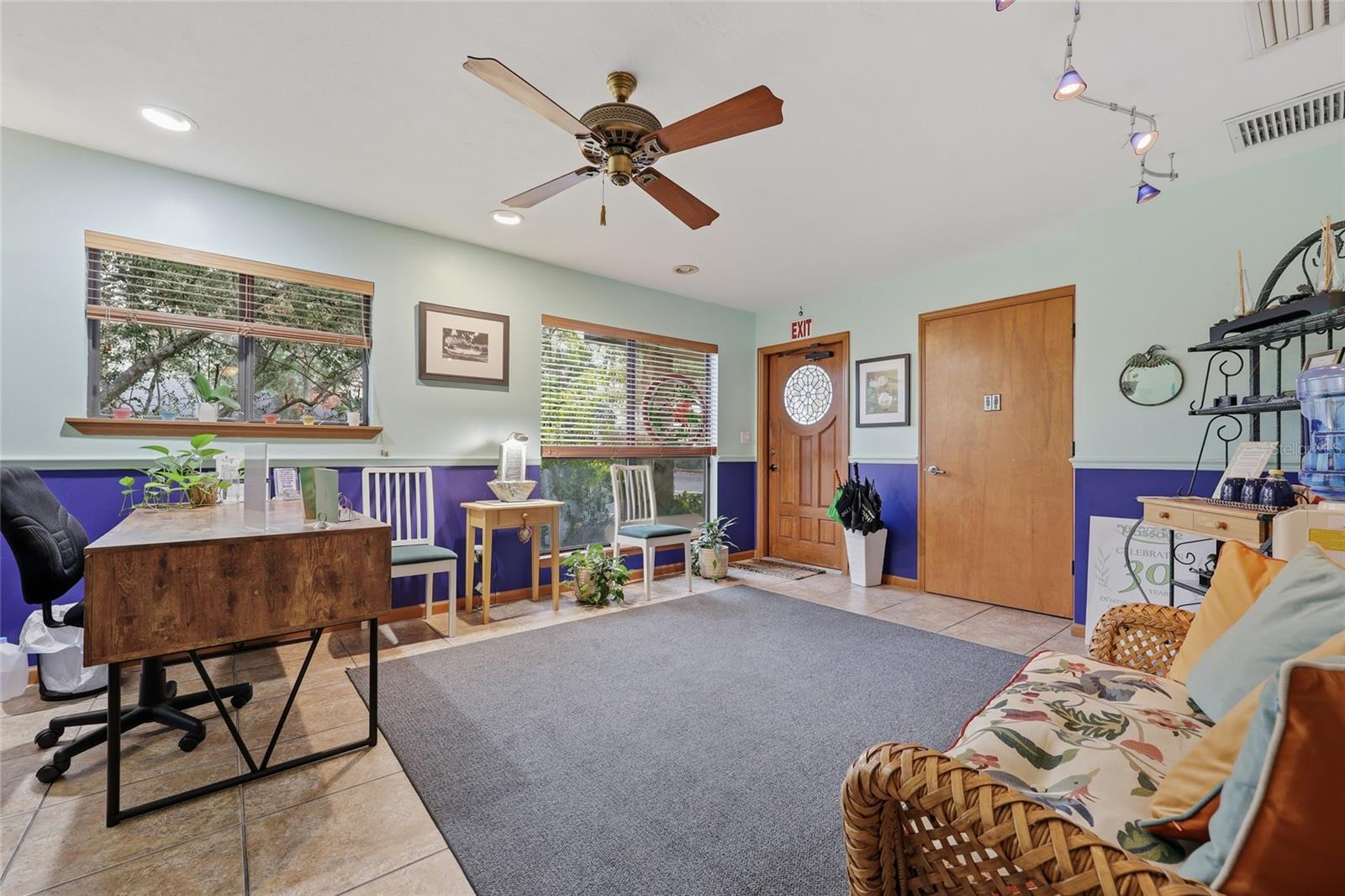 Image 4 of 23 For 4909 27th Court B