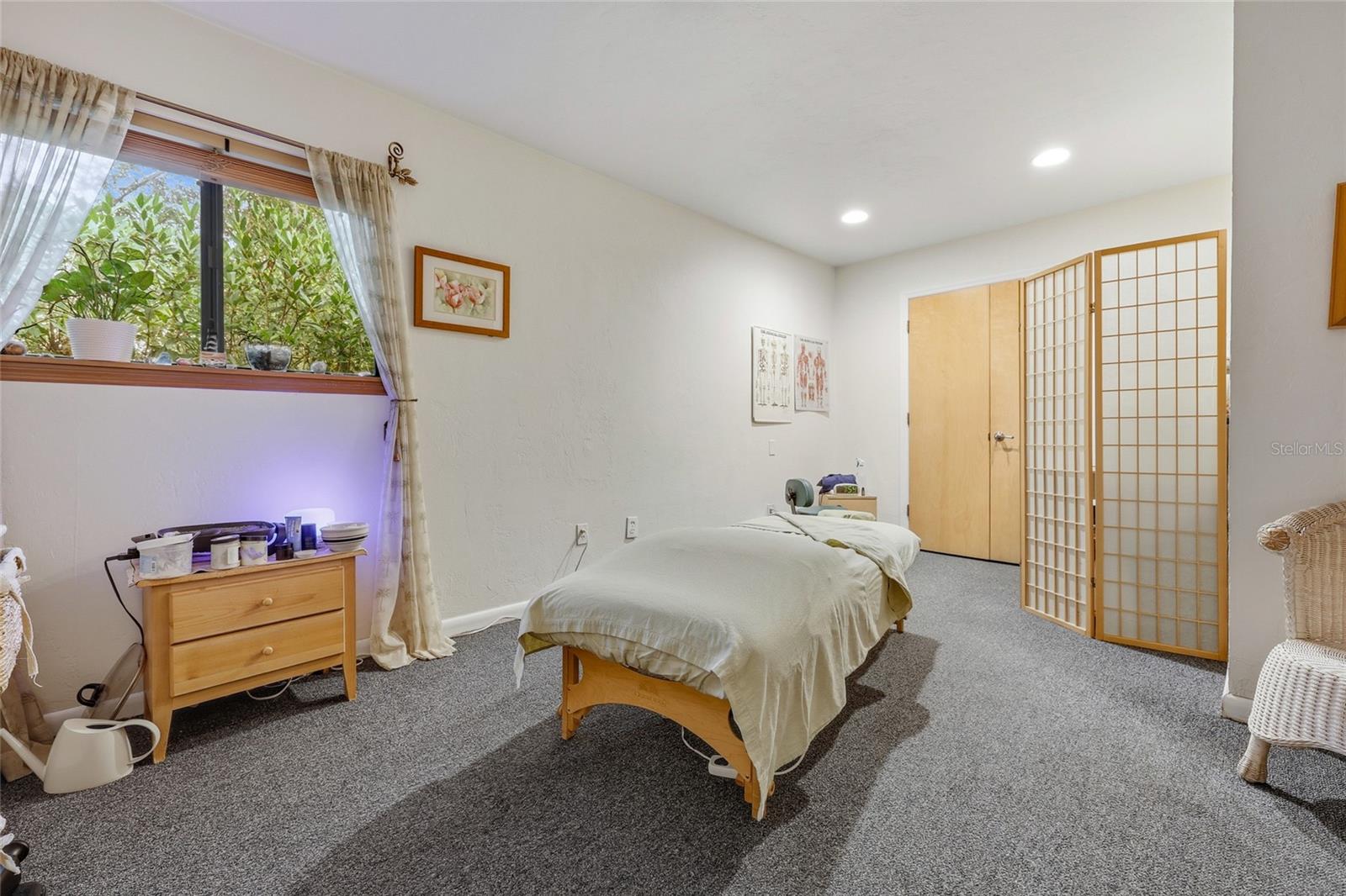 Image 6 of 23 For 4909 27th Court B