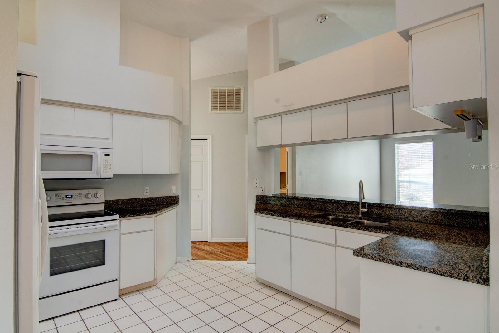 Image 11 of 28 For 119 Forest Oak Place