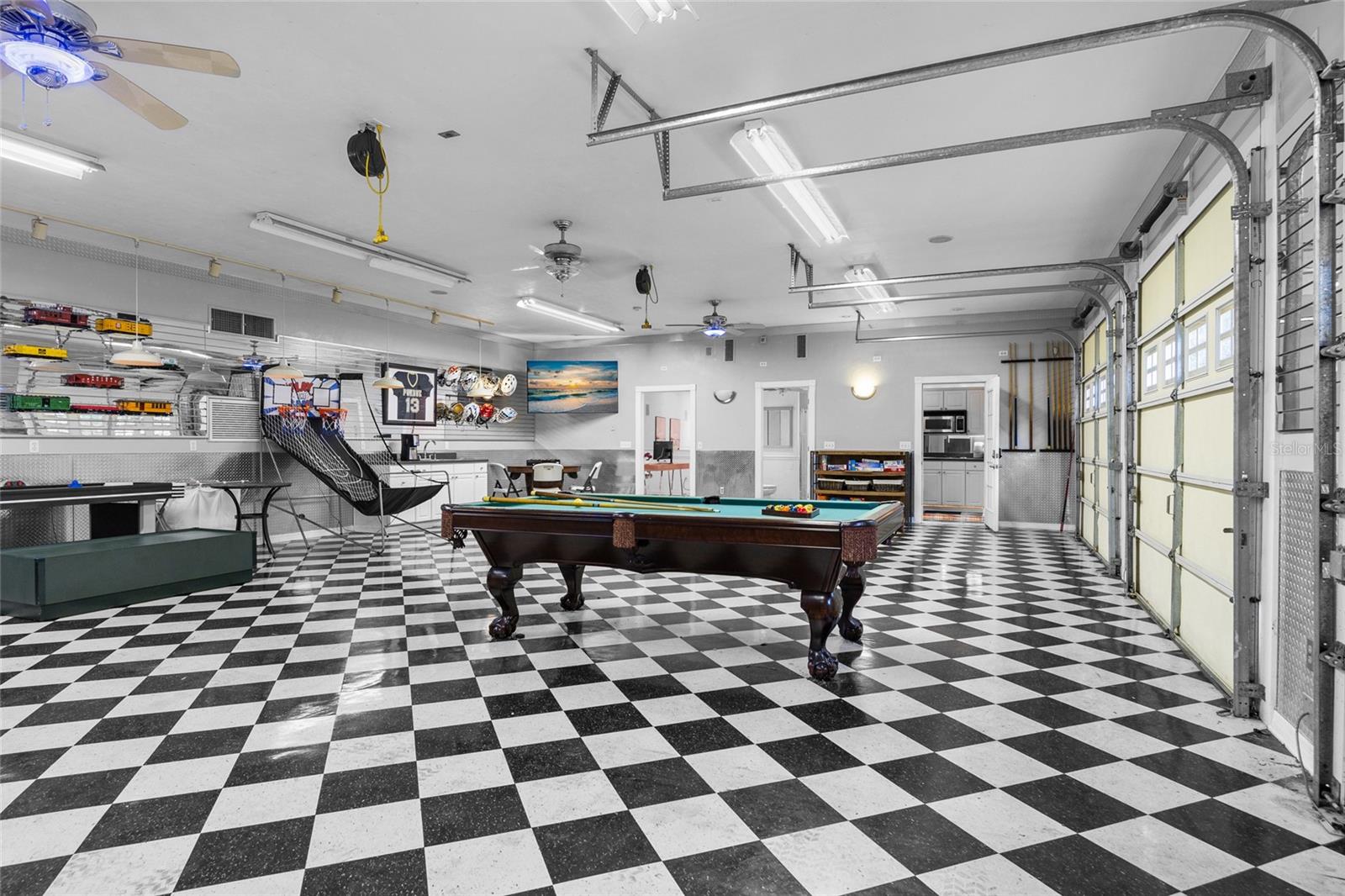 Image 52 of 84 For 12003 112th Avenue