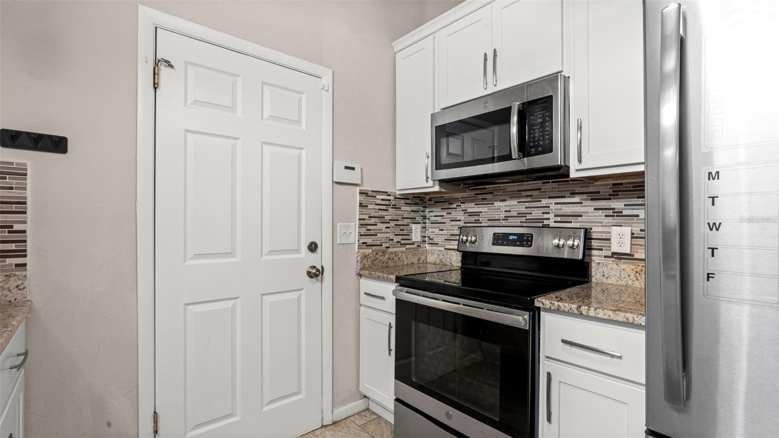 Image 16 of 40 For 302 77th Terrace