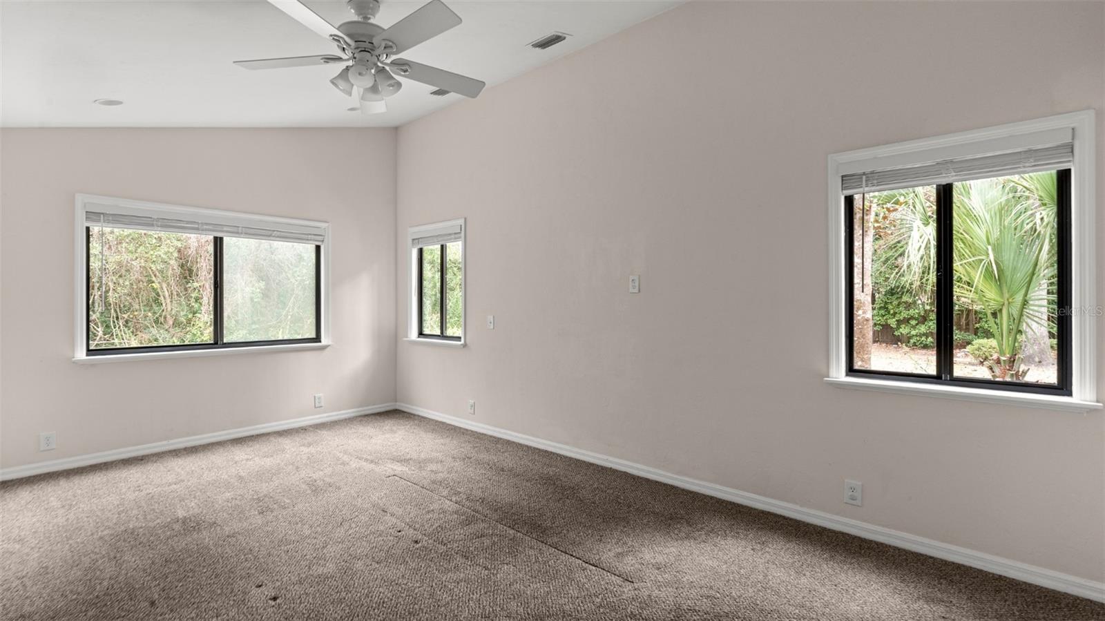 Image 25 of 40 For 302 77th Terrace