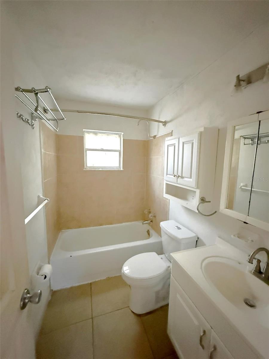 Image 13 of 14 For 825 3rd Avenue