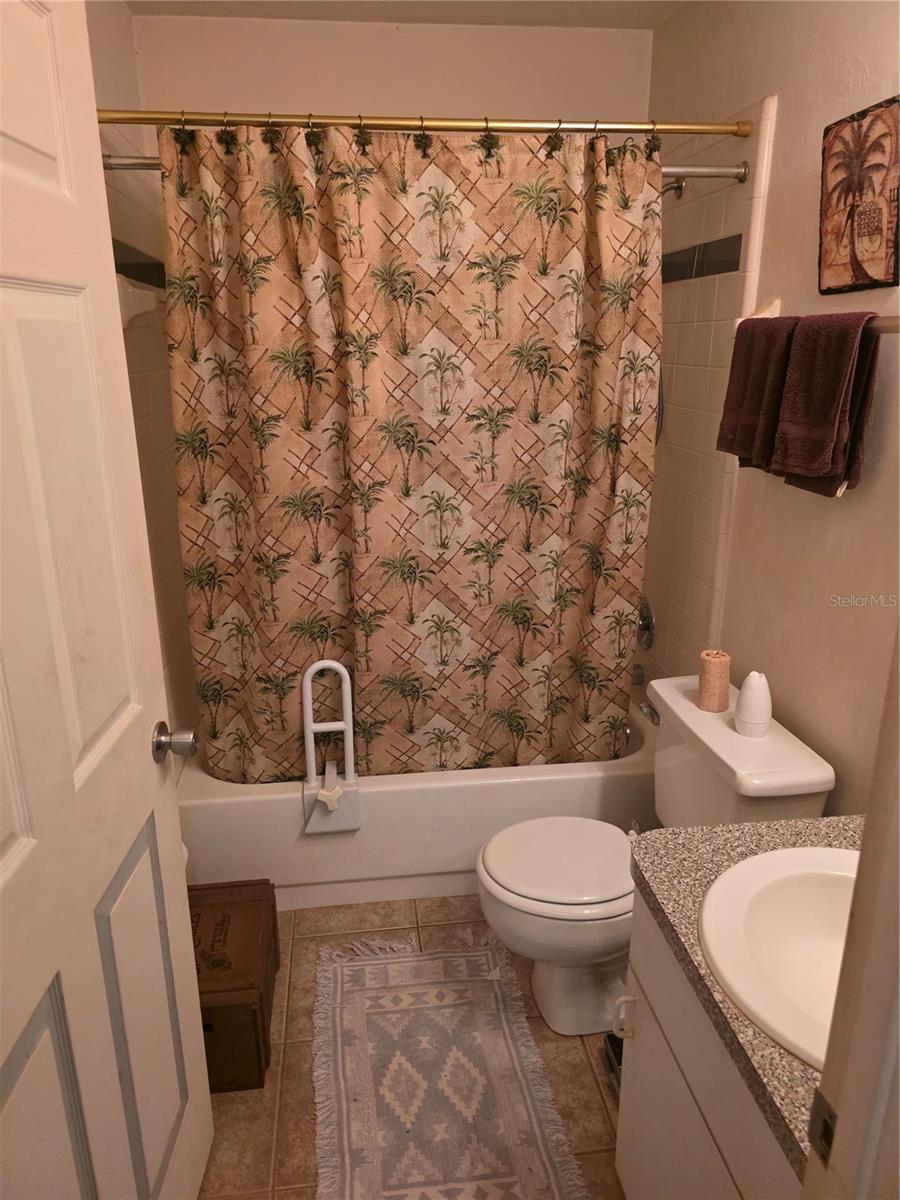 Image 21 of 37 For 1931 73rd Street