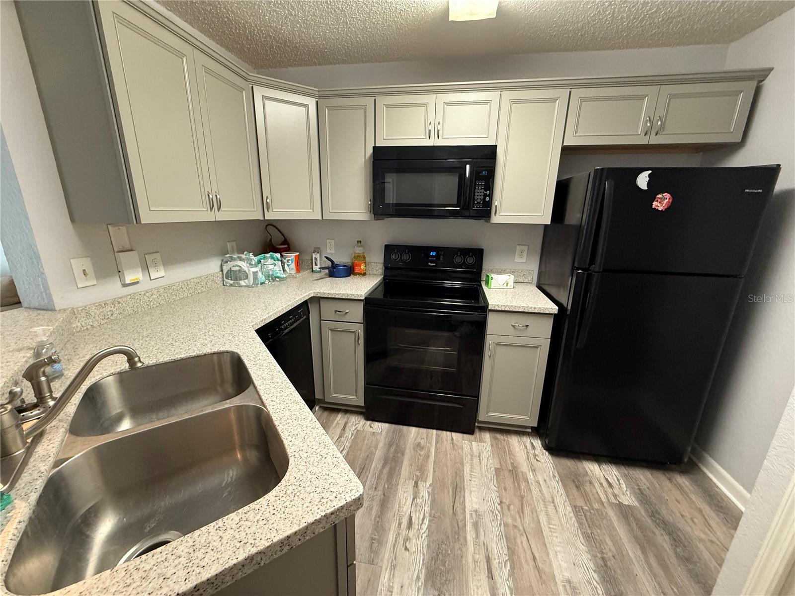 Image 10 of 18 For 3705 27th Street 812