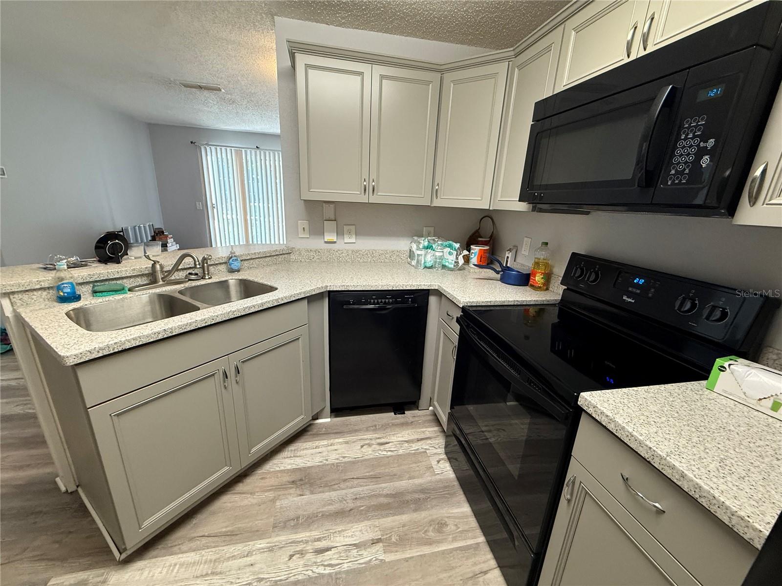 Image 11 of 18 For 3705 27th Street 812