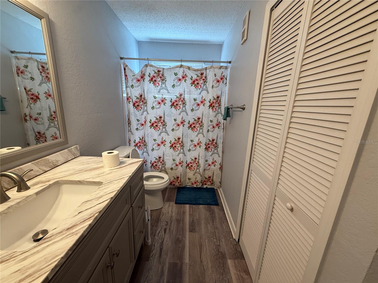 Image 15 of 18 For 3705 27th Street 812